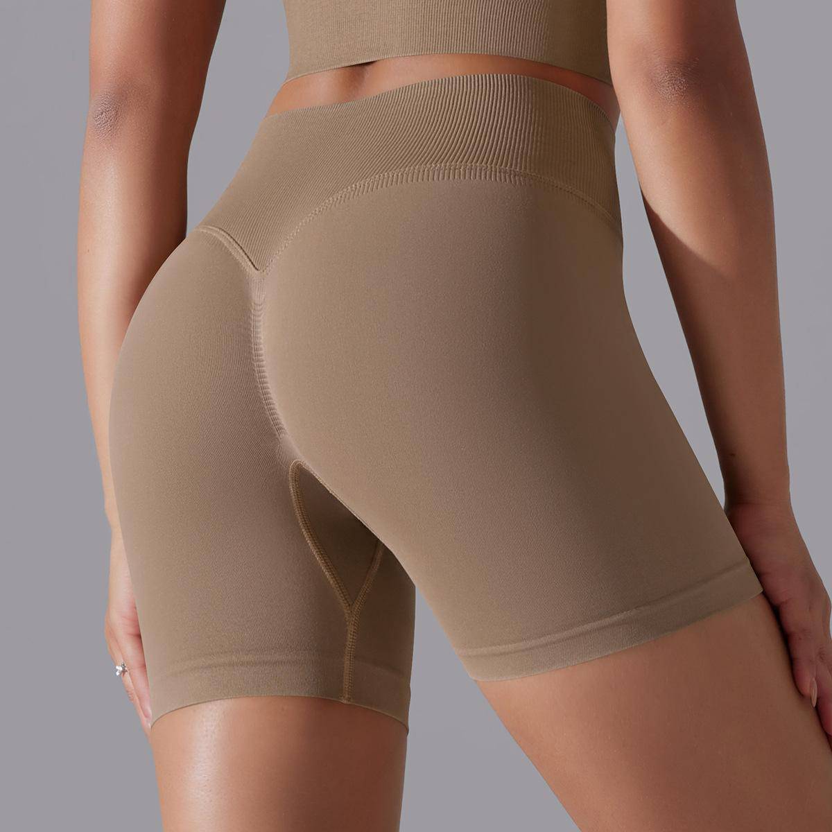 High Waist Seamless Yoga Shorts for Women with Hip Lift and High Elasticity S Shorts-Cocoa Color