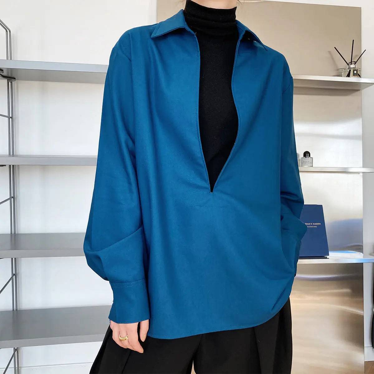 V-neck Bandage Top: Stylish Long Sleeve Outerwear for Women S Colored glaze blue