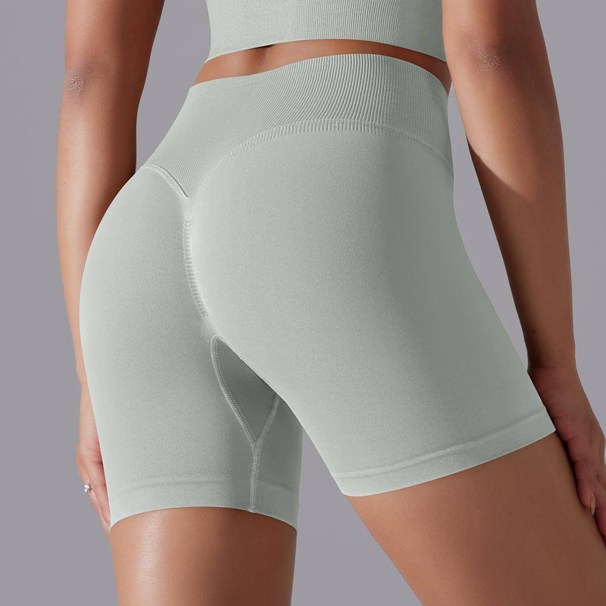 High Waist Seamless Yoga Shorts for Women with Hip Lift and High Elasticity S Shorts-Light Gray