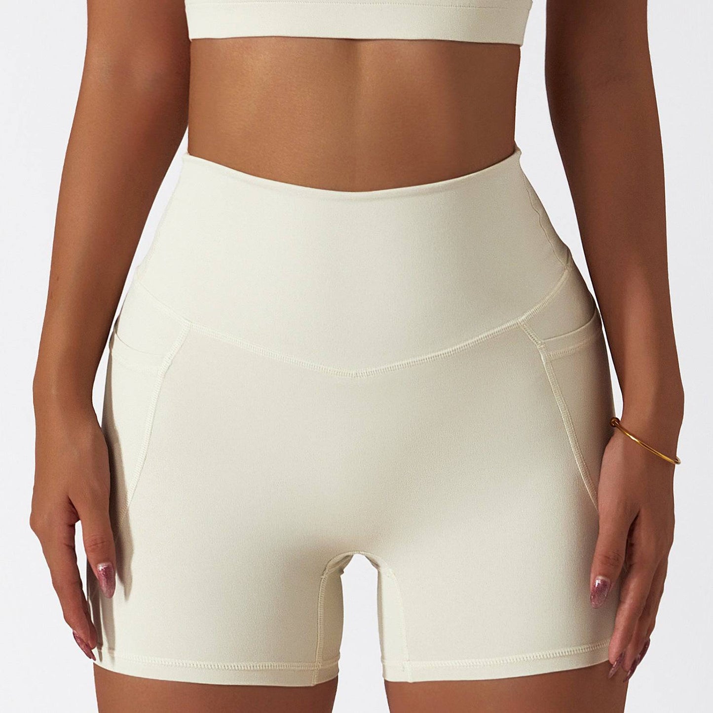 High-Performance Breathable Slim-Fit Athletic Shorts 8/S Cream Apricot