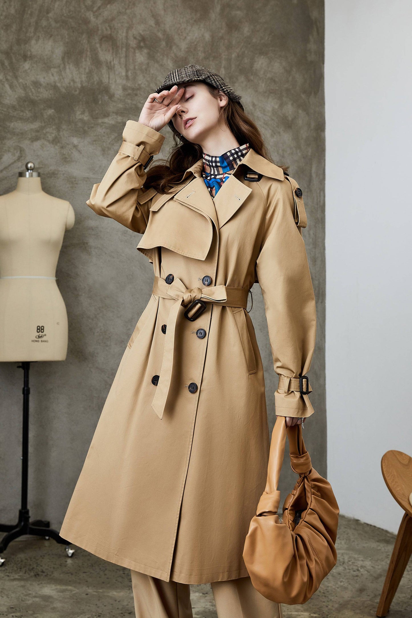 Elegant Korean Autumn Winter Trench Coat with Waist Slimming Effect