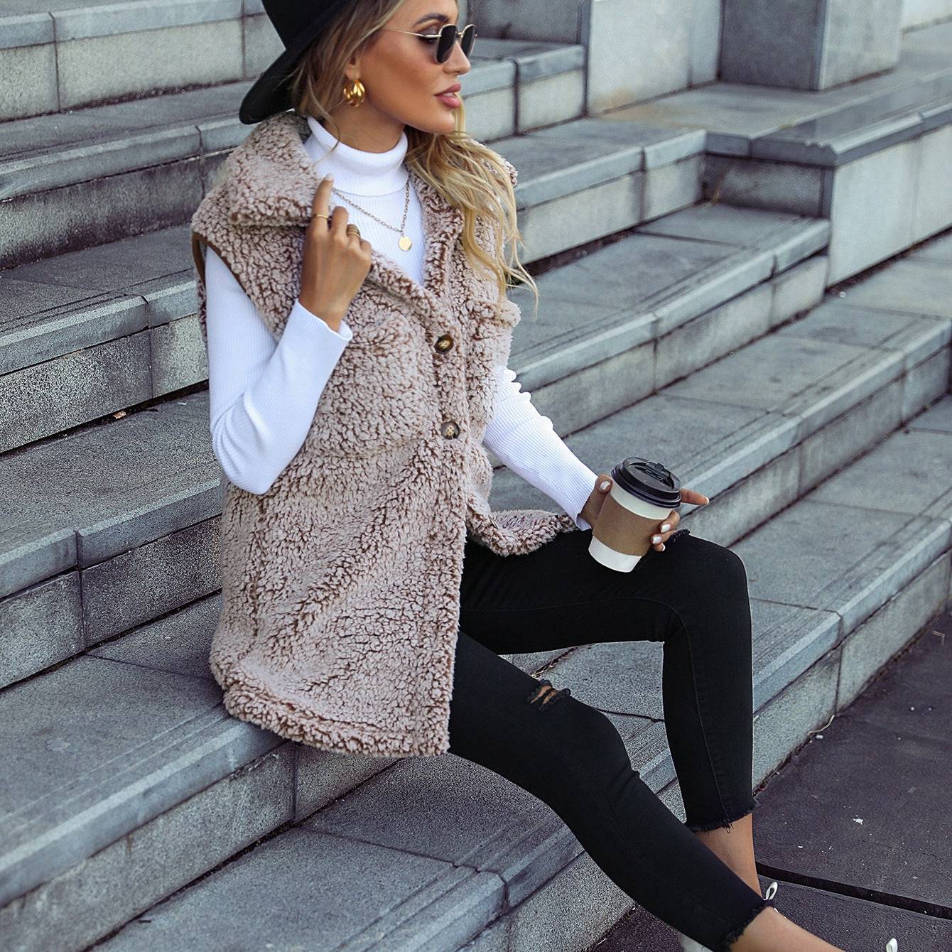 Cozy Collared Sleeveless Velvet Cardigan Vest for Autumn and Winter