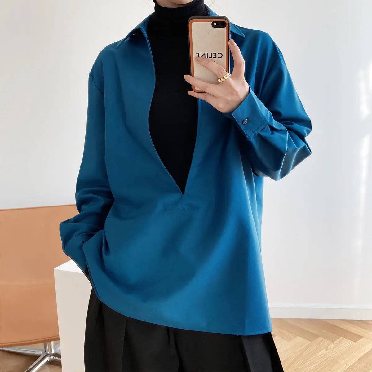 V-neck Bandage Top: Stylish Long Sleeve Outerwear for Women