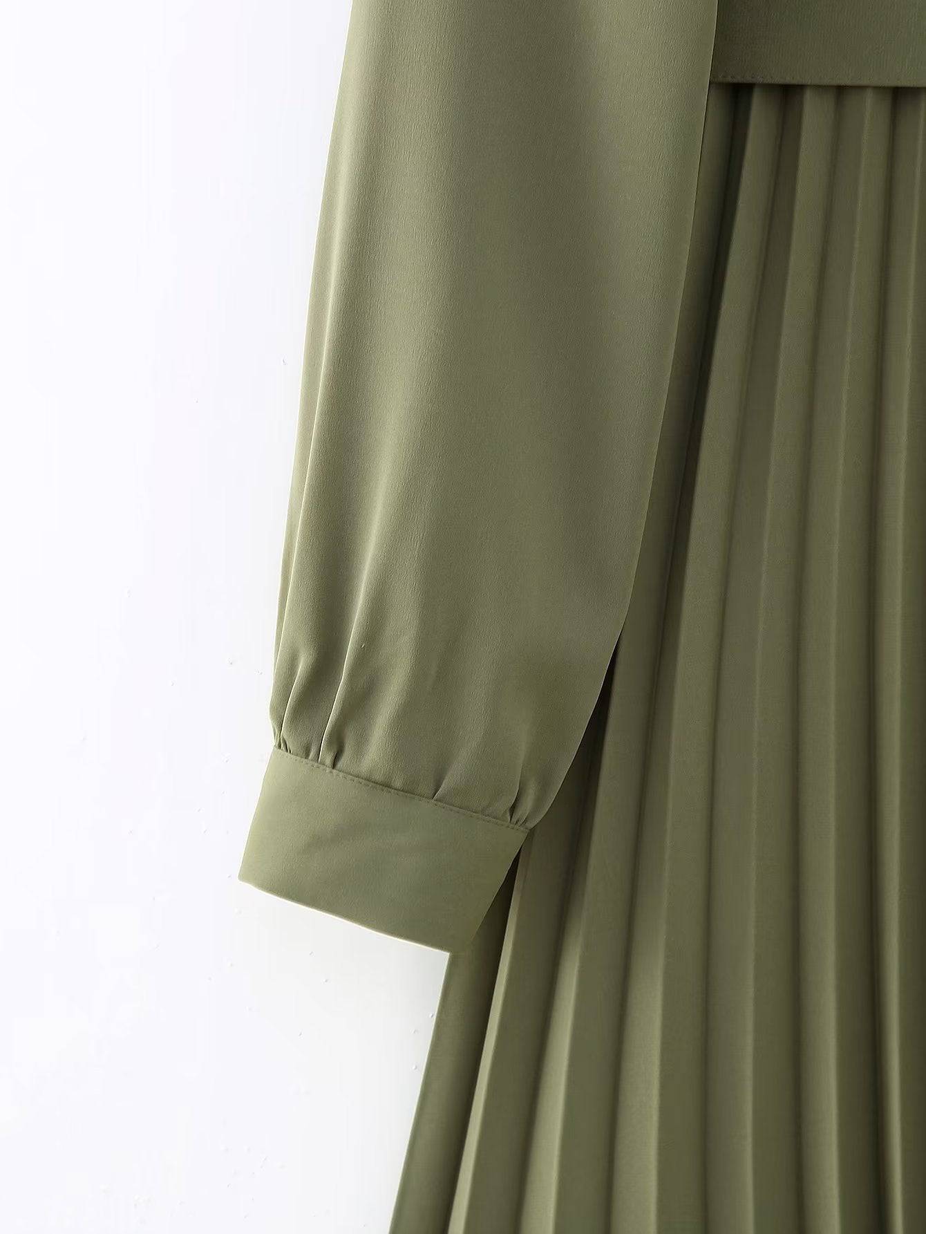 Winter Elegance: V-Neck Belted Pleated Dress for Women