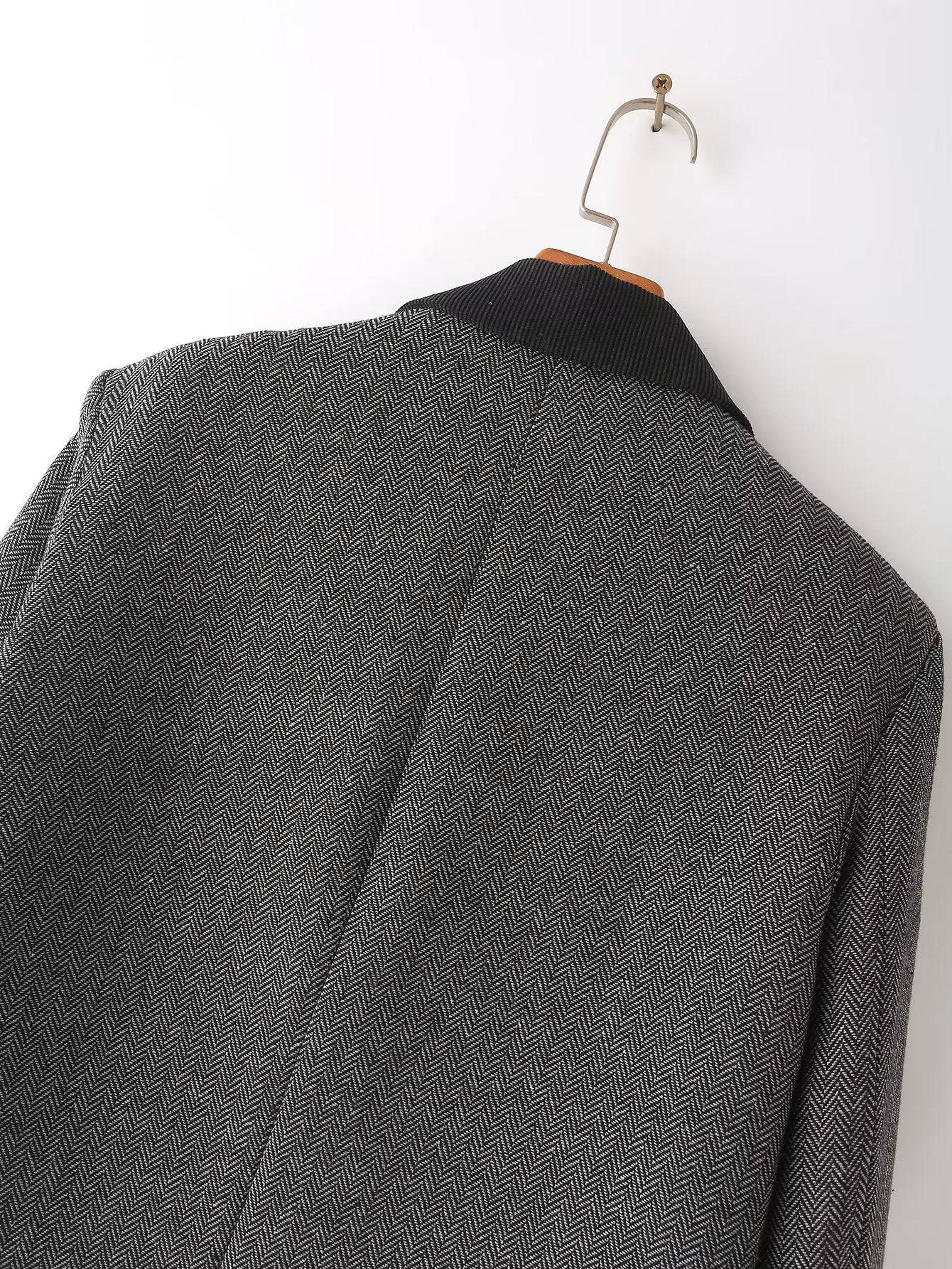 Autumn Women's Herringbone Loose Blazer in Solid Color