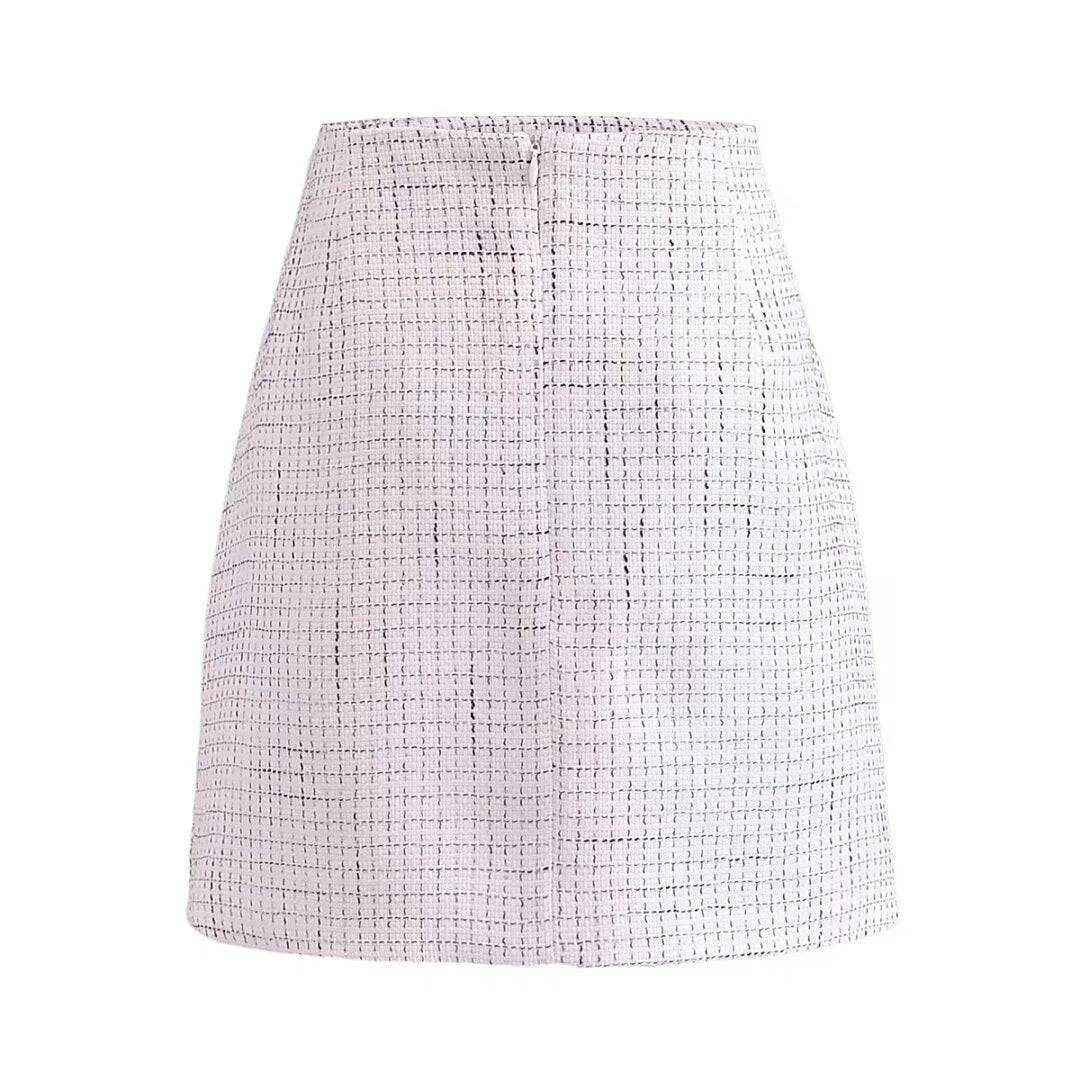 Chic Chanel Tweed Plaid High-Waisted Skirt