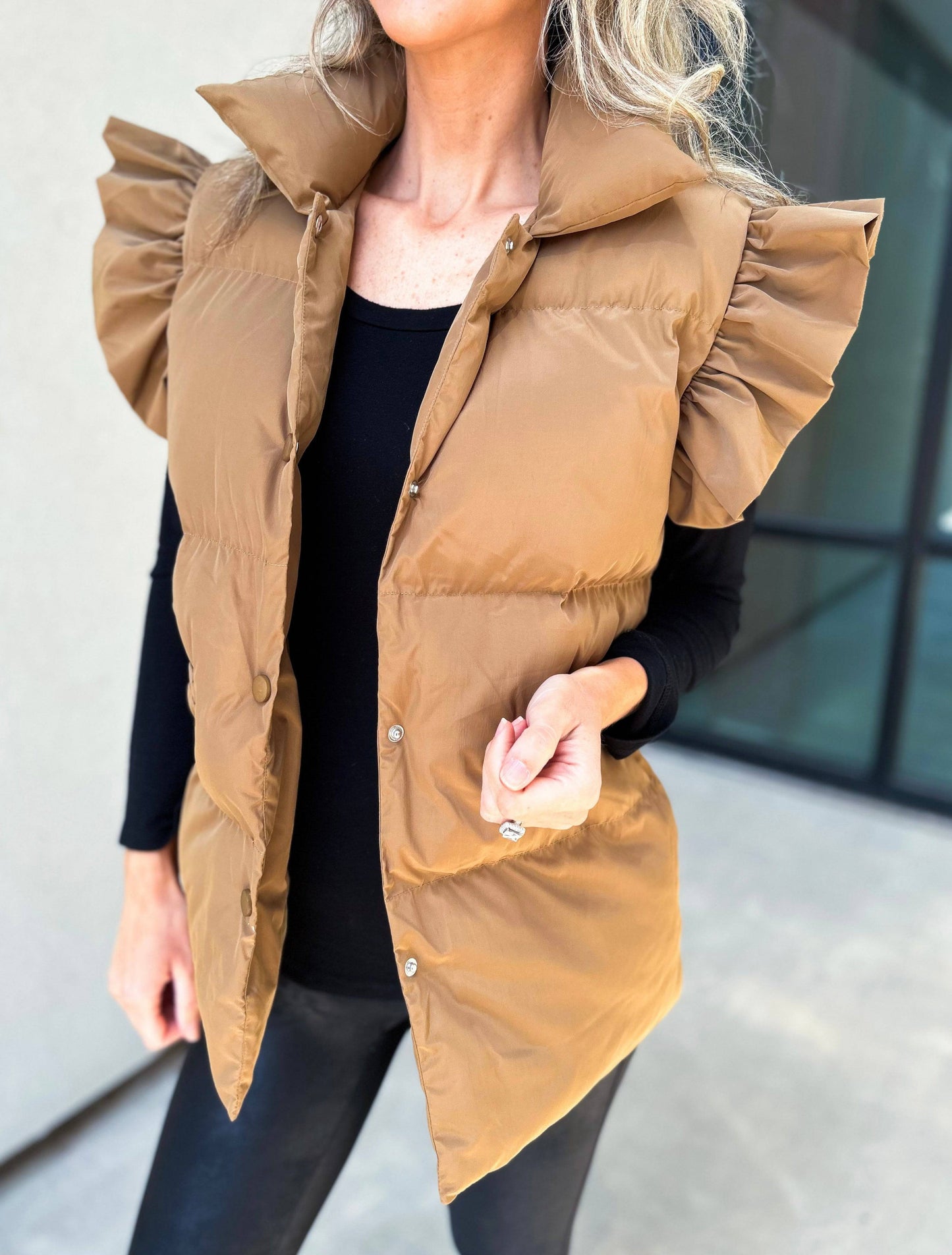 Ladies Autumn Winter down Jacket Casual Stand Collar Buckle Double Pocket Flying Lotus Sleeve Vest  S camel 