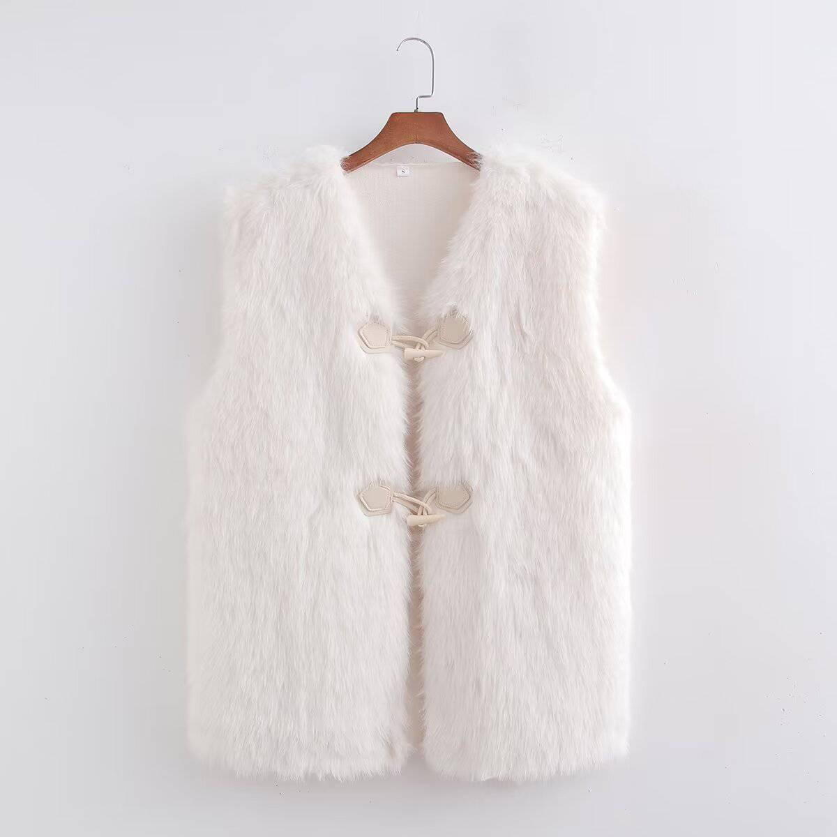 Urban Chic Faux Fur Vest for Women  S White 