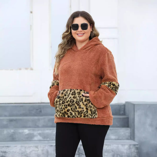 Plus Size Women Hooded Leopard Pocket Stitching Thickening Fleece Sweatshirt - Wild Amber Fashion