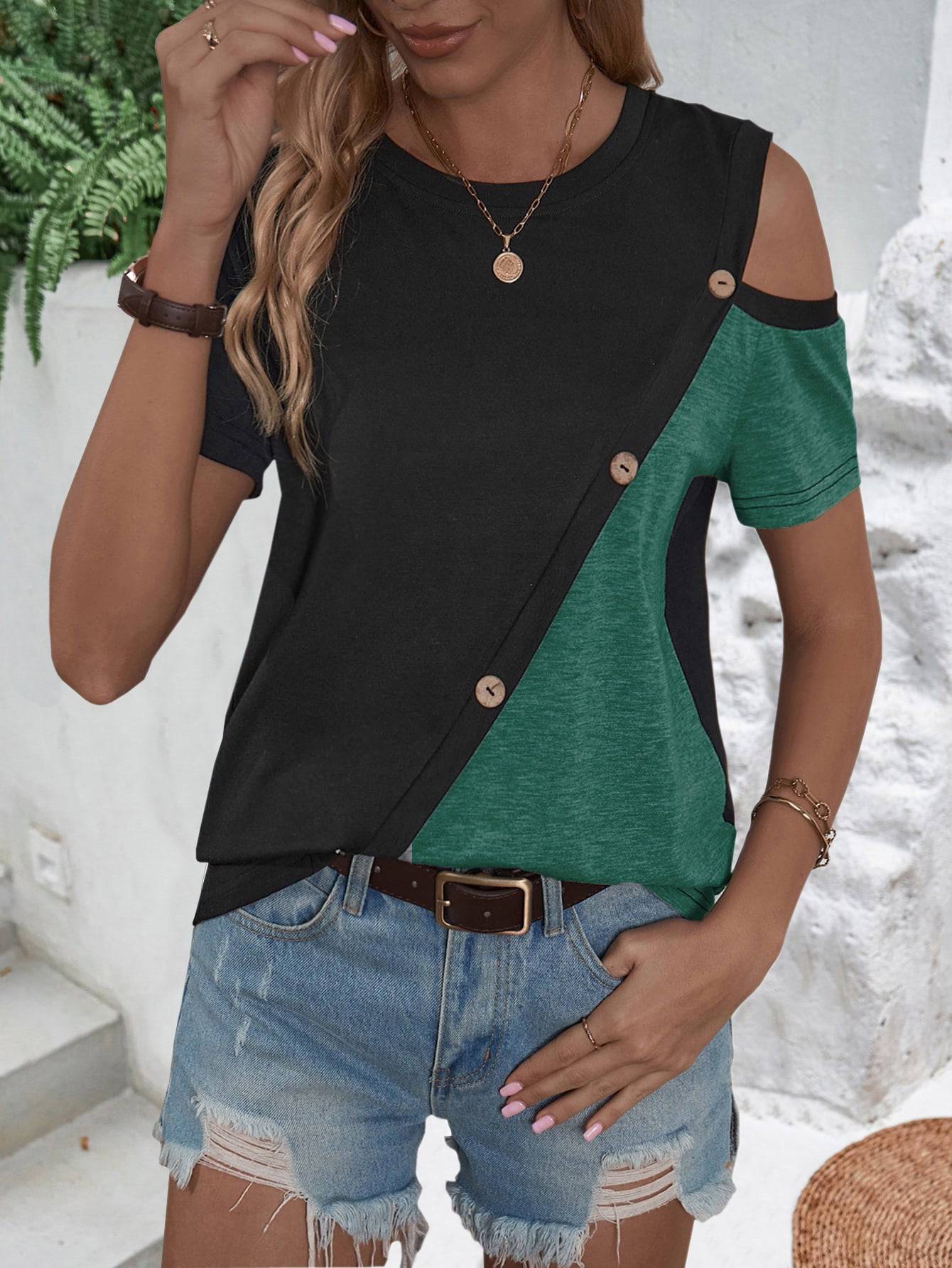 Color Block Round Neck Women's T-Shirt with Loose Fit  S Green 