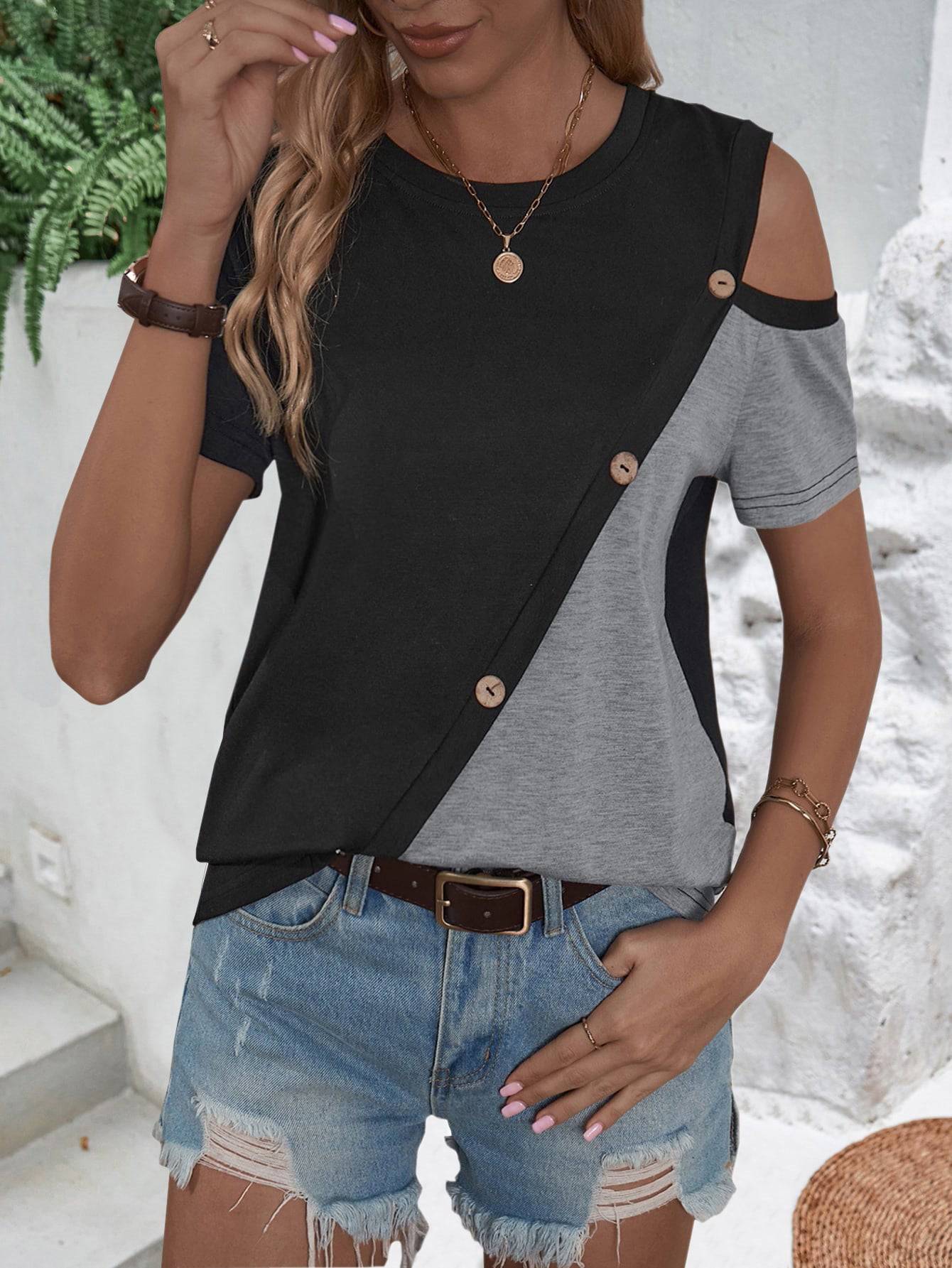 Color Block Round Neck Women's T-Shirt with Loose Fit  S Gray 