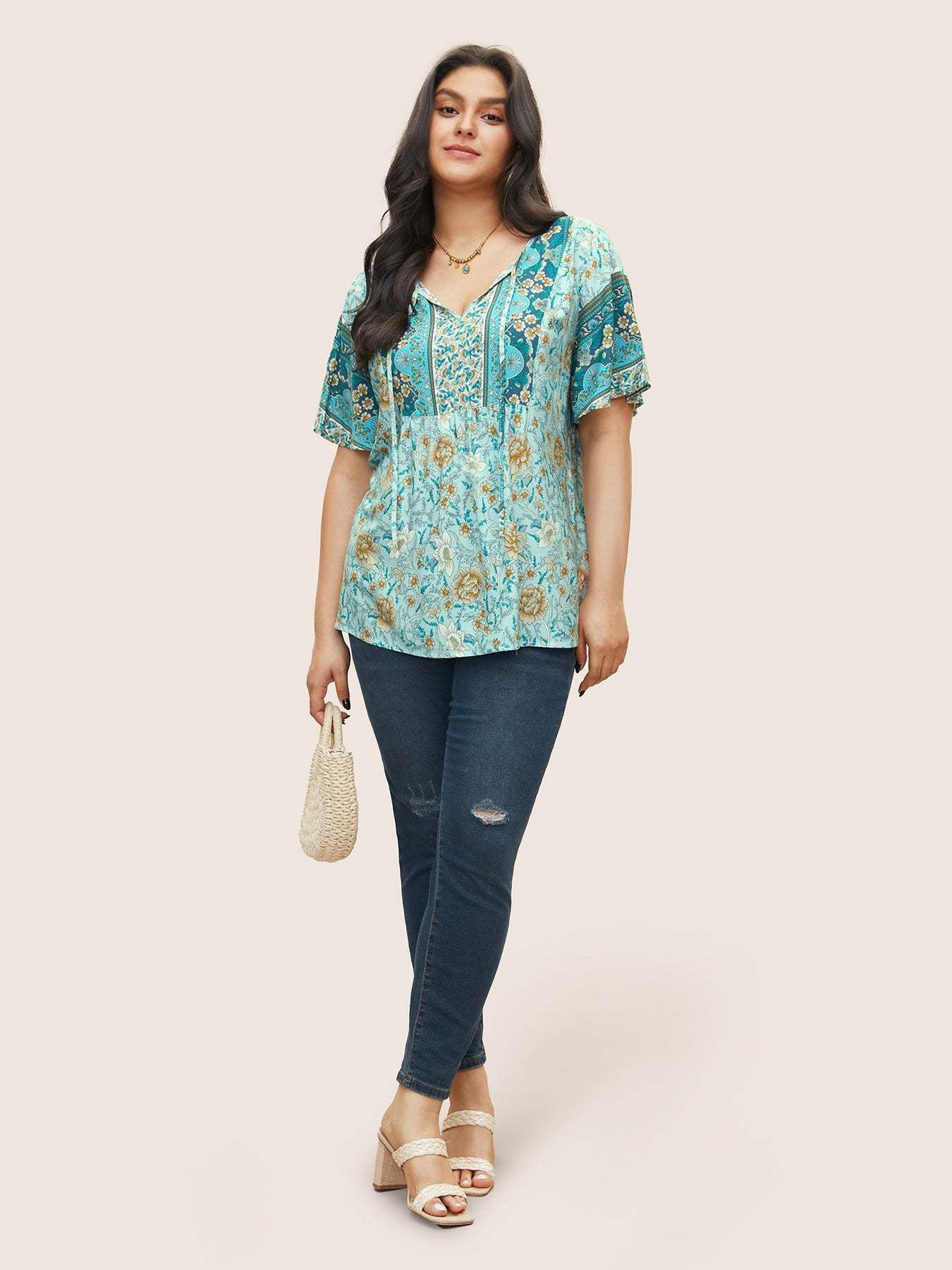 Plus Size Women Bohemian Floral T shirt Niche Short Sleeve Top - Wild Amber Fashion