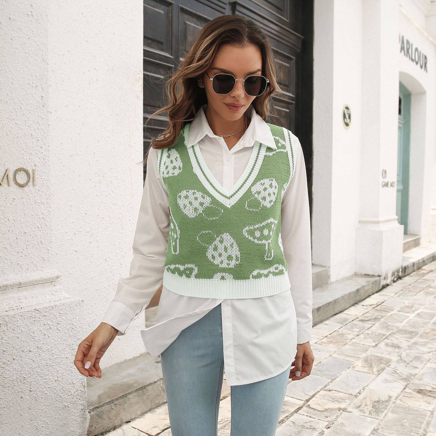 Mushroom Jacquard Rhombus Vest Sweater for Women  S Light Green 