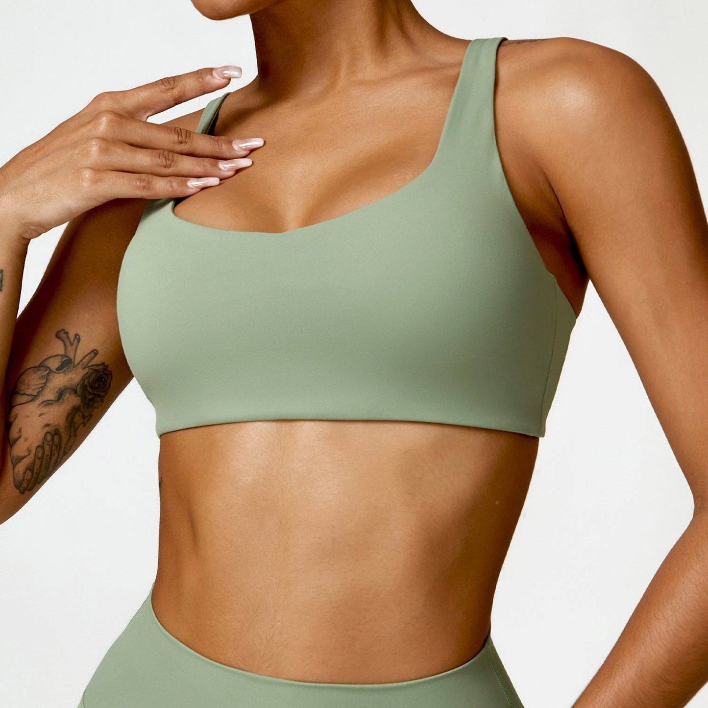 Shockproof Quick-Drying Yoga Sports Bra with Beauty Back Support  S Basil Green 