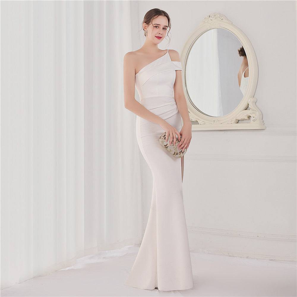 Red Elegant Slim Fit Fishtail Wedding Dress with Split Neckline  S White 