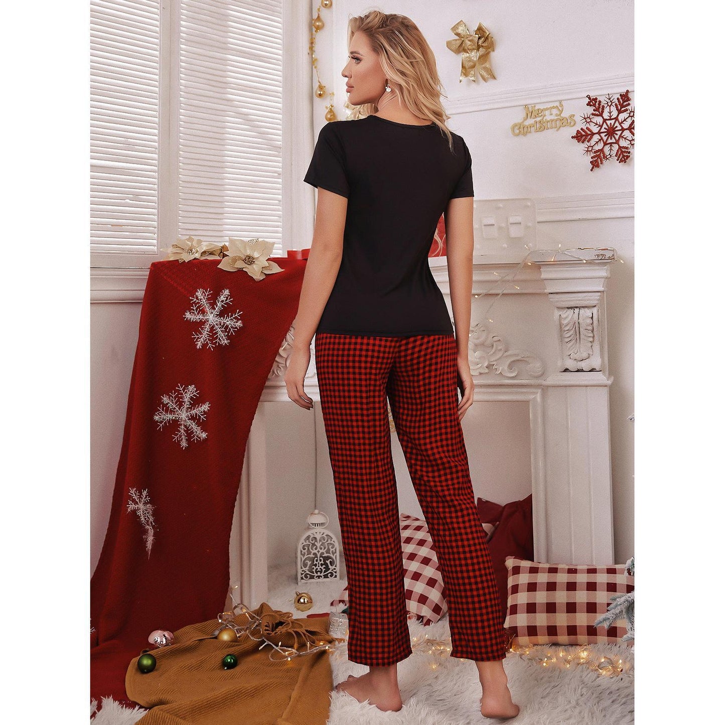 Home Wear Christmas Atmosphere Short-Sleeved T-shirt Trousers Pajamas Suit Comfortable Can Be Worn outside - Wild Amber Fashion