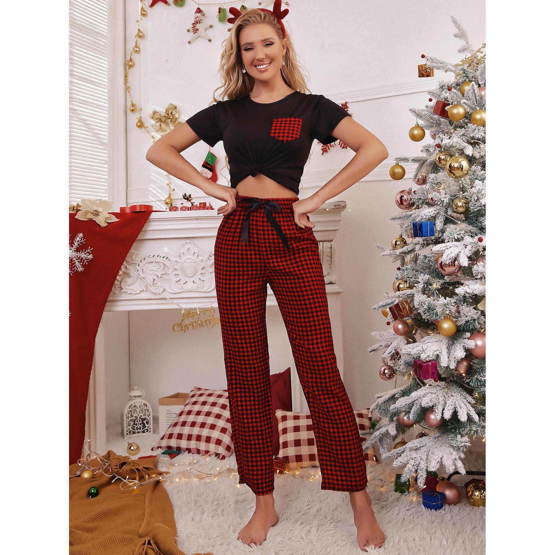 Home Wear Christmas Atmosphere Short-Sleeved T-shirt Trousers Pajamas Suit Comfortable Can Be Worn outside - Wild Amber Fashion