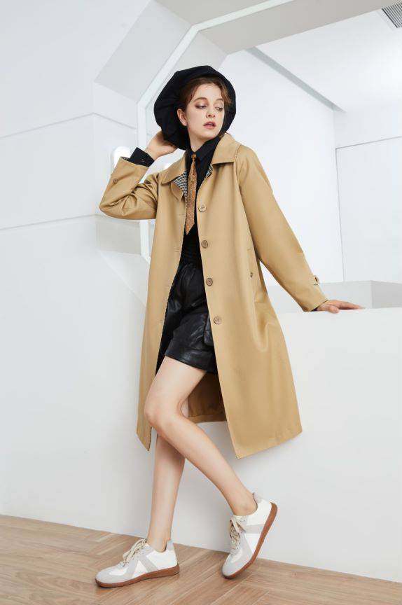 Women's Plaid Single Breasted Long Trench Coat for Autumn/Winter    