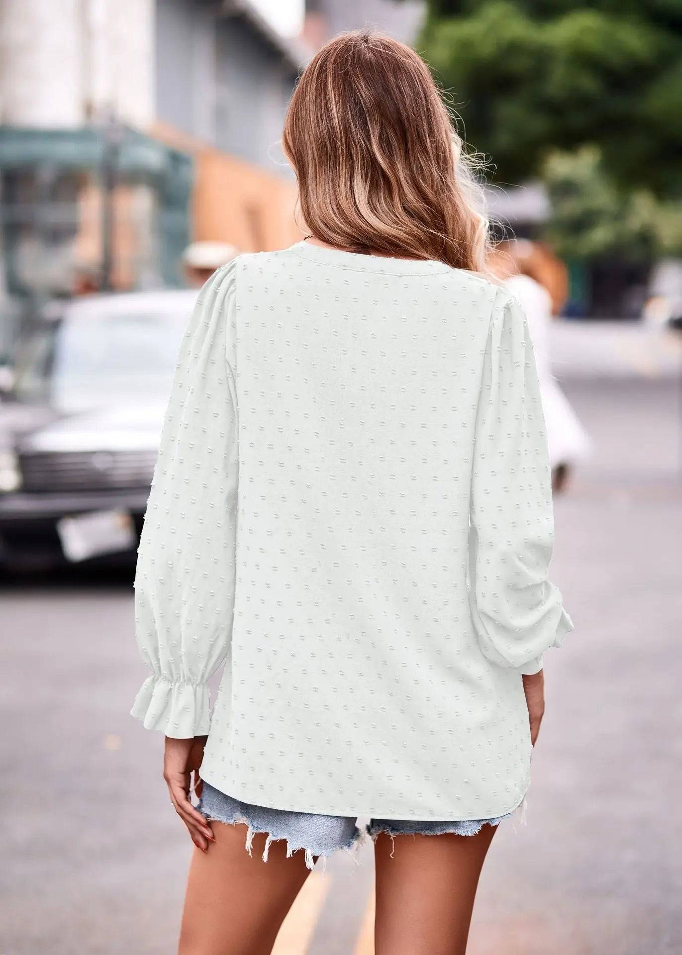 Stylish Fall Jacquard T-Shirt with V-Neck and Long Sleeves    