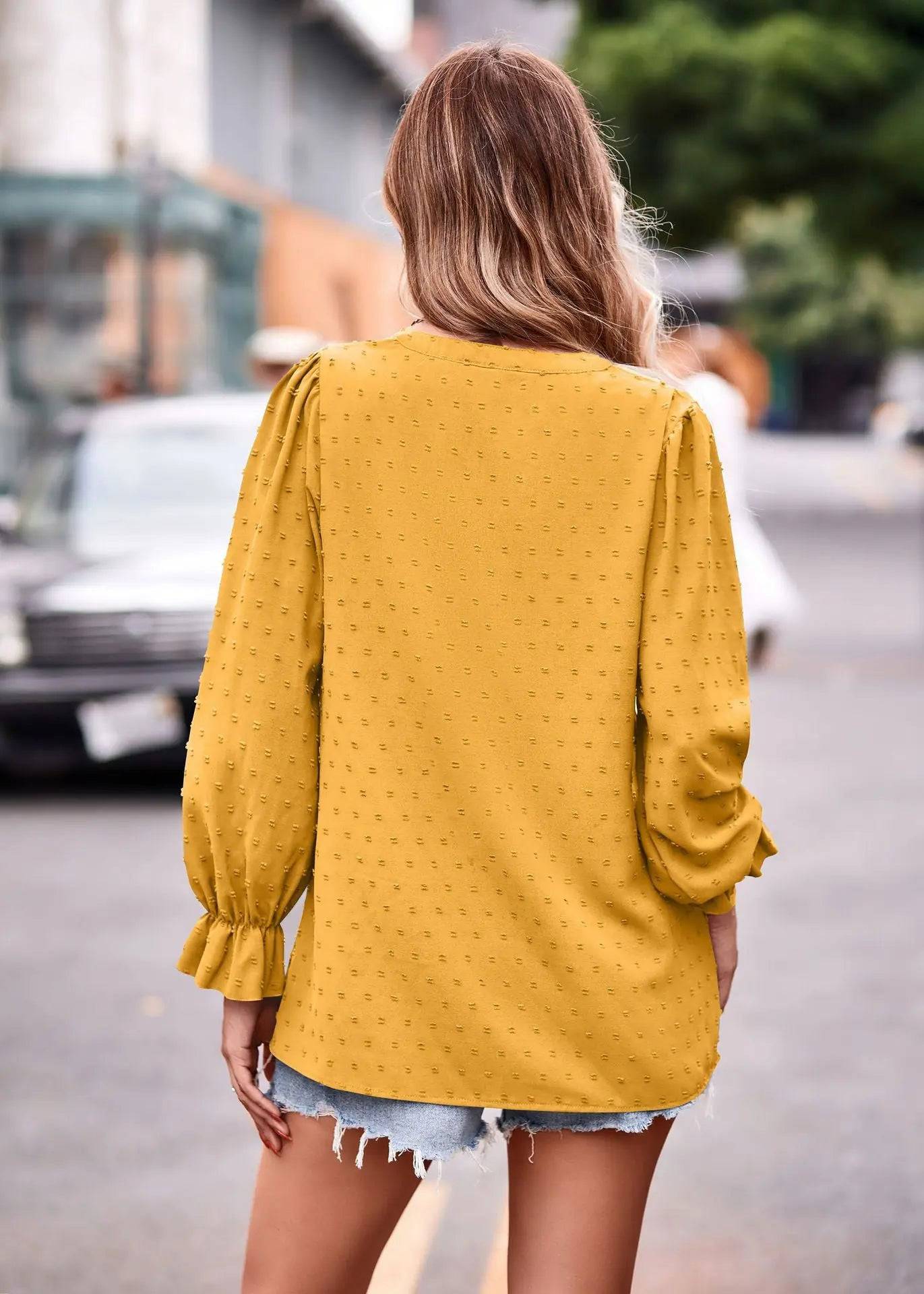 Stylish Fall Jacquard T-Shirt with V-Neck and Long Sleeves    