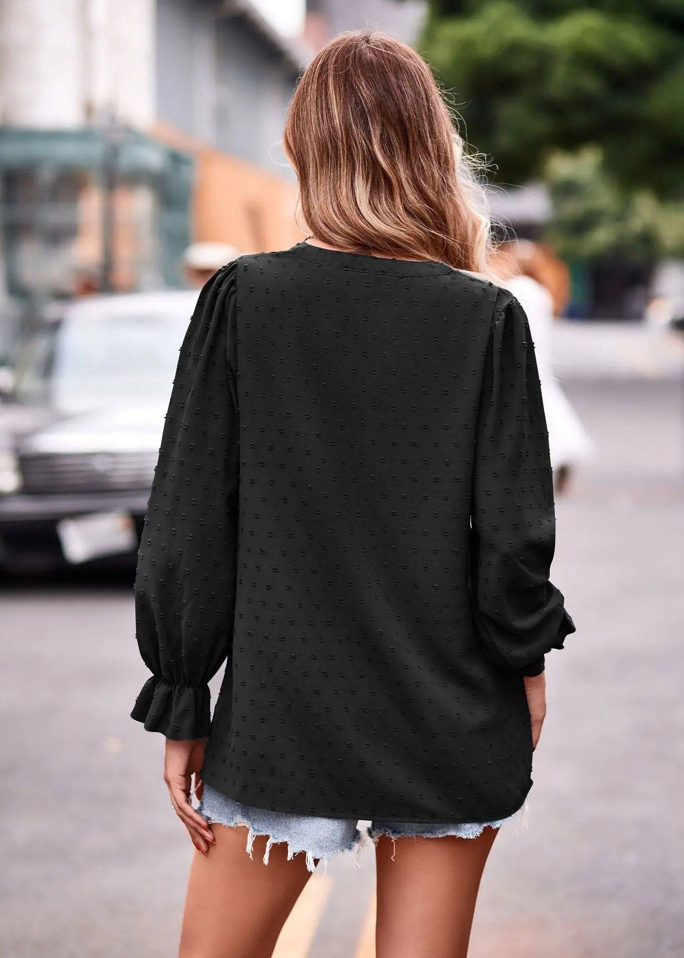 Stylish Fall Jacquard T-Shirt with V-Neck and Long Sleeves    