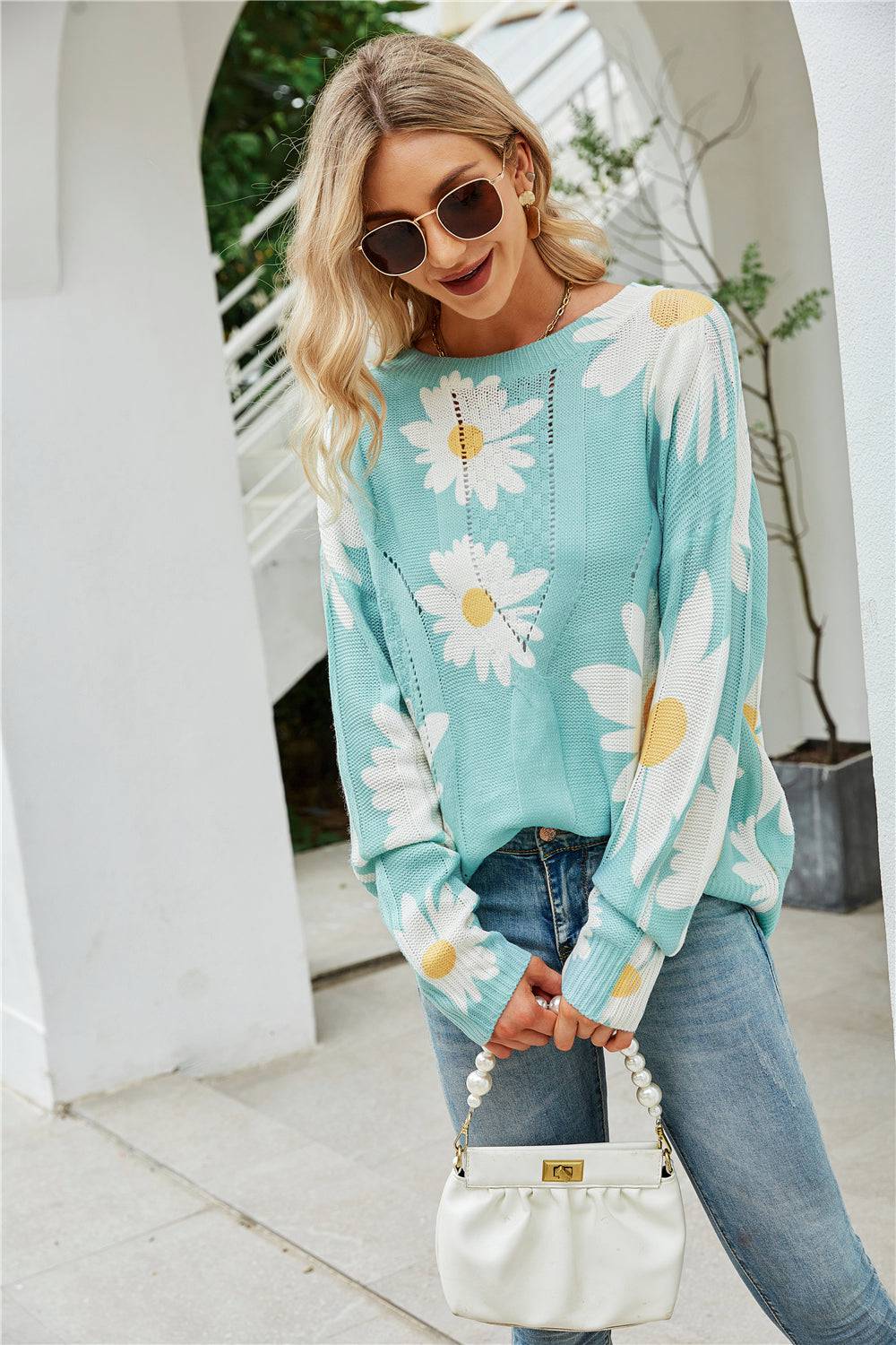 Sunflower Floral Jacquard Plus Size Sweater    