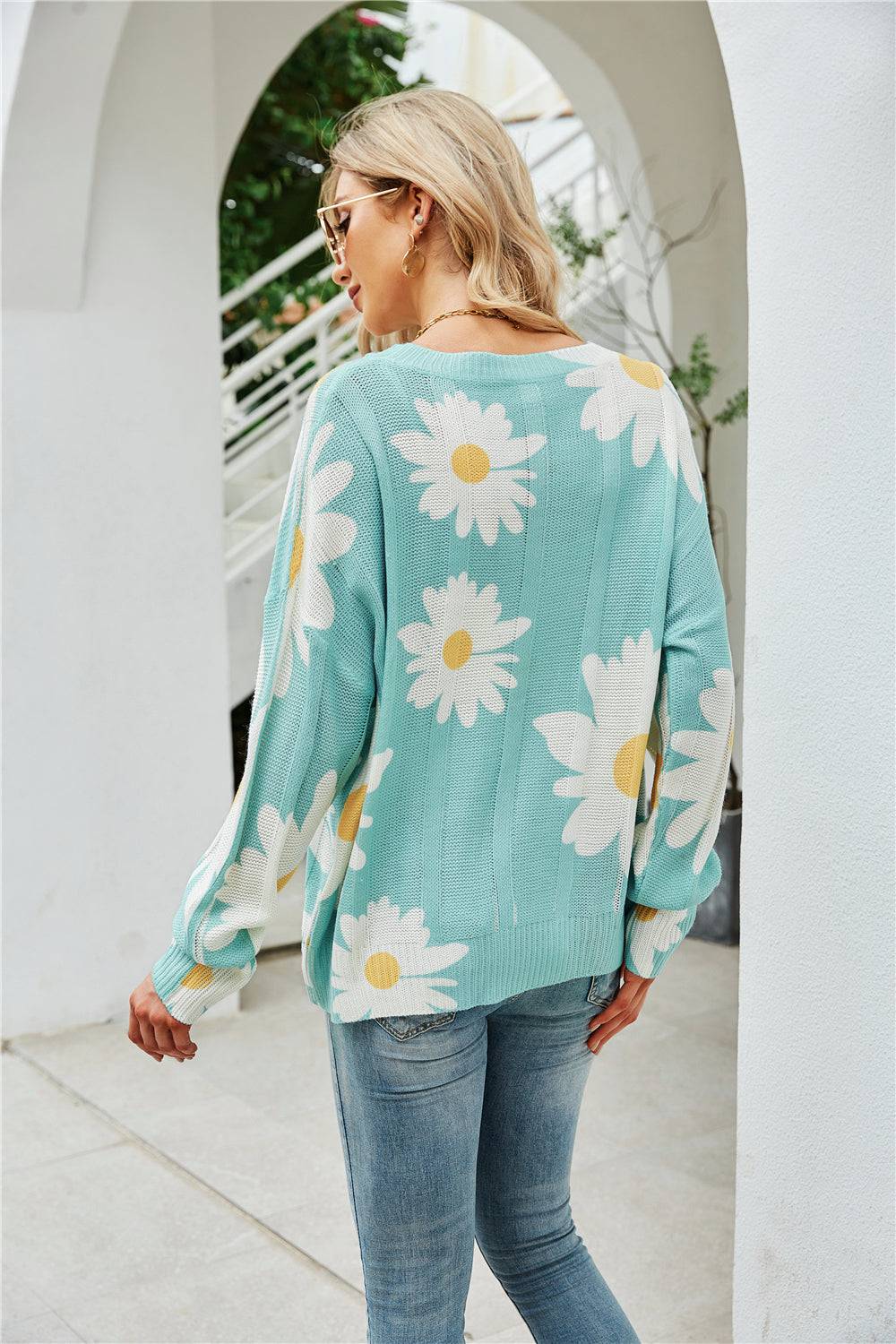 Sunflower Floral Jacquard Plus Size Sweater    