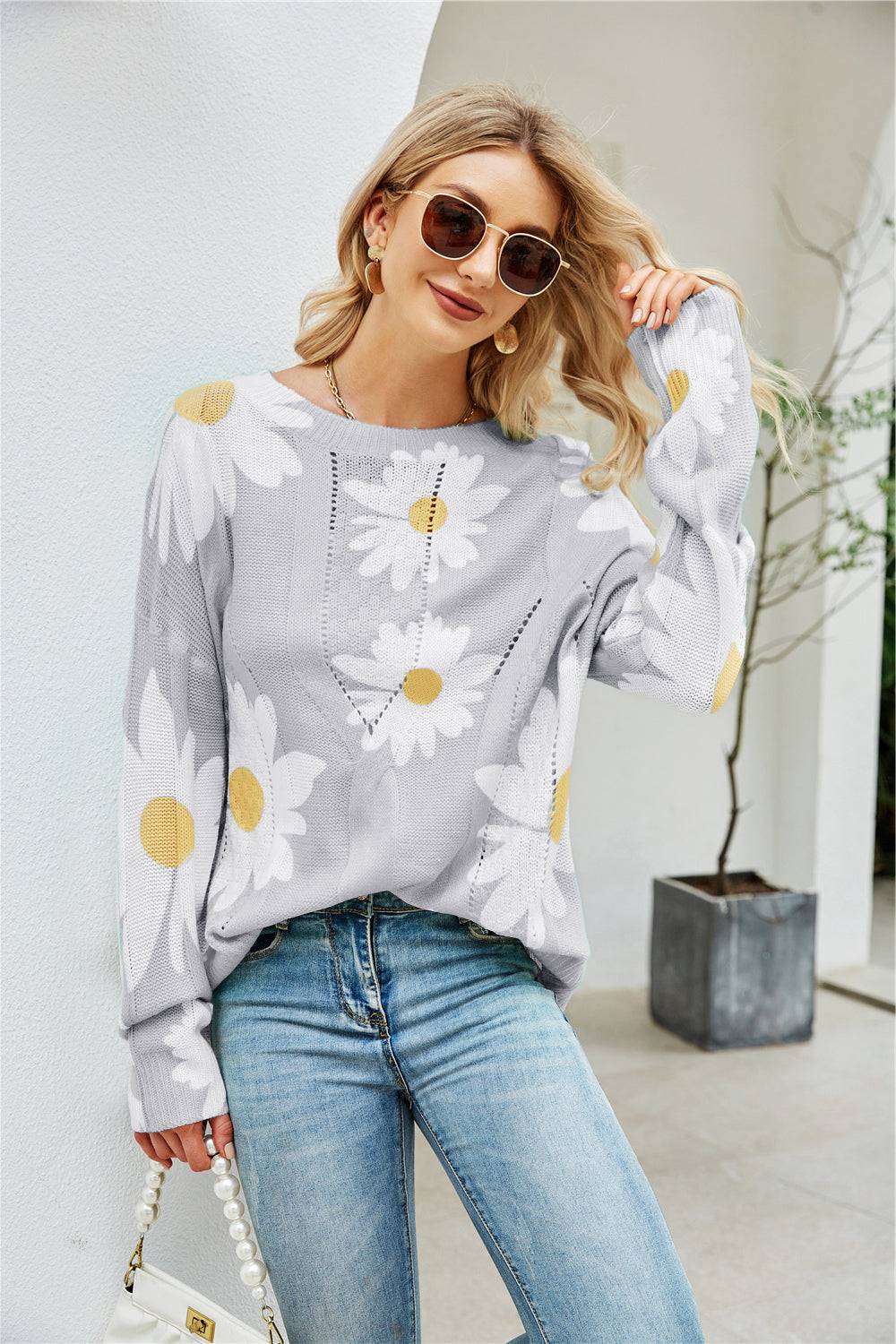 Sunflower Floral Jacquard Plus Size Sweater    