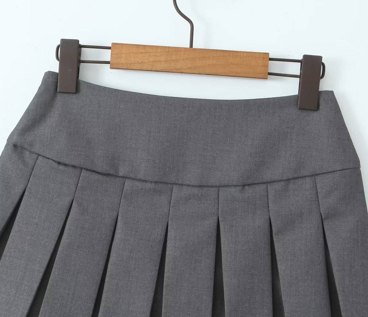 Flattering High Waist Pleated Skirt with Chic Bow    