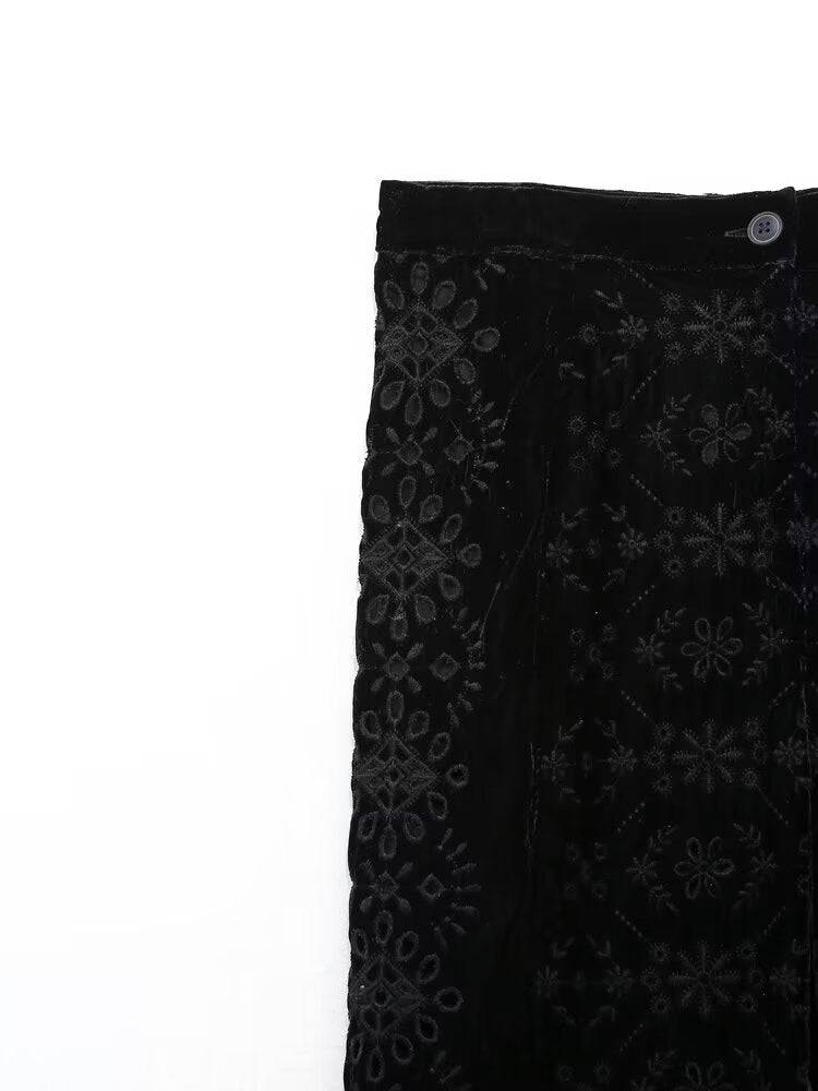 Stylish Embroidered Velvet Pants for Women's Winter Fashion    