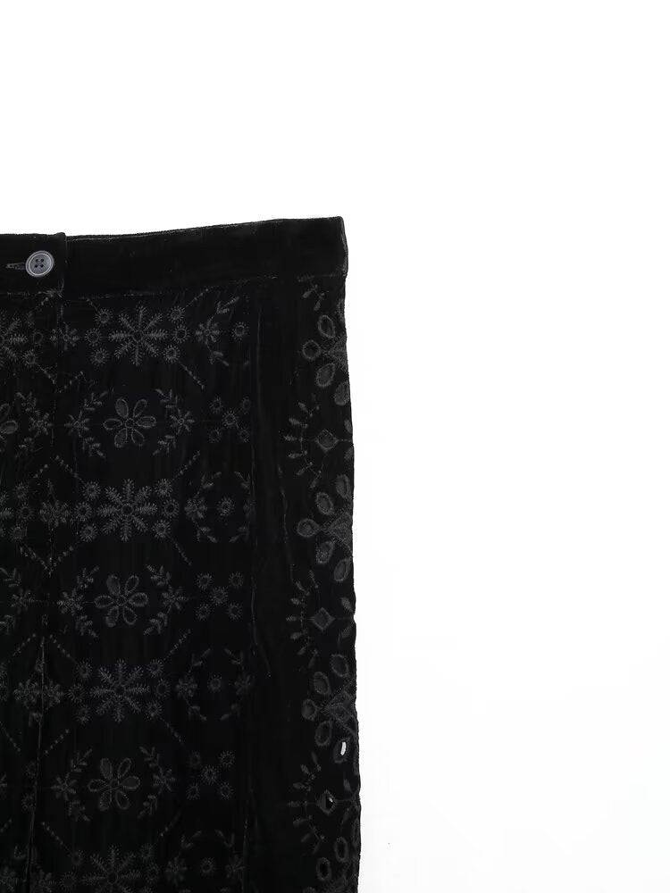 Stylish Embroidered Velvet Pants for Women's Winter Fashion    