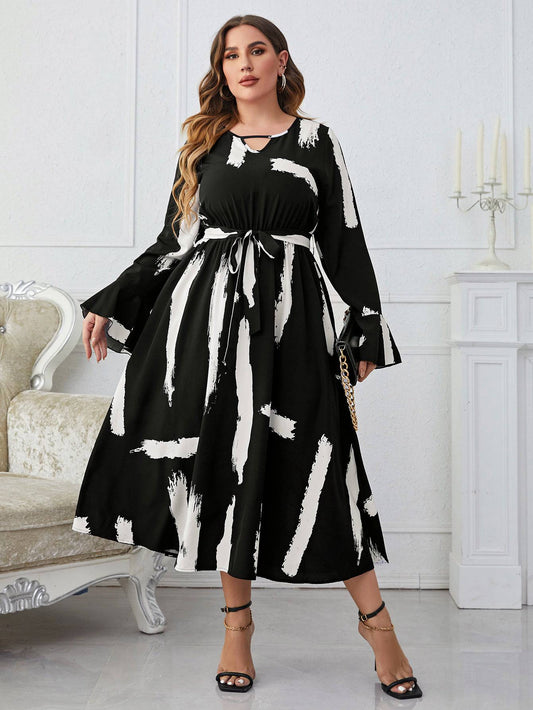 Graffiti Pattern Flared Plus Size Maxi Dress    