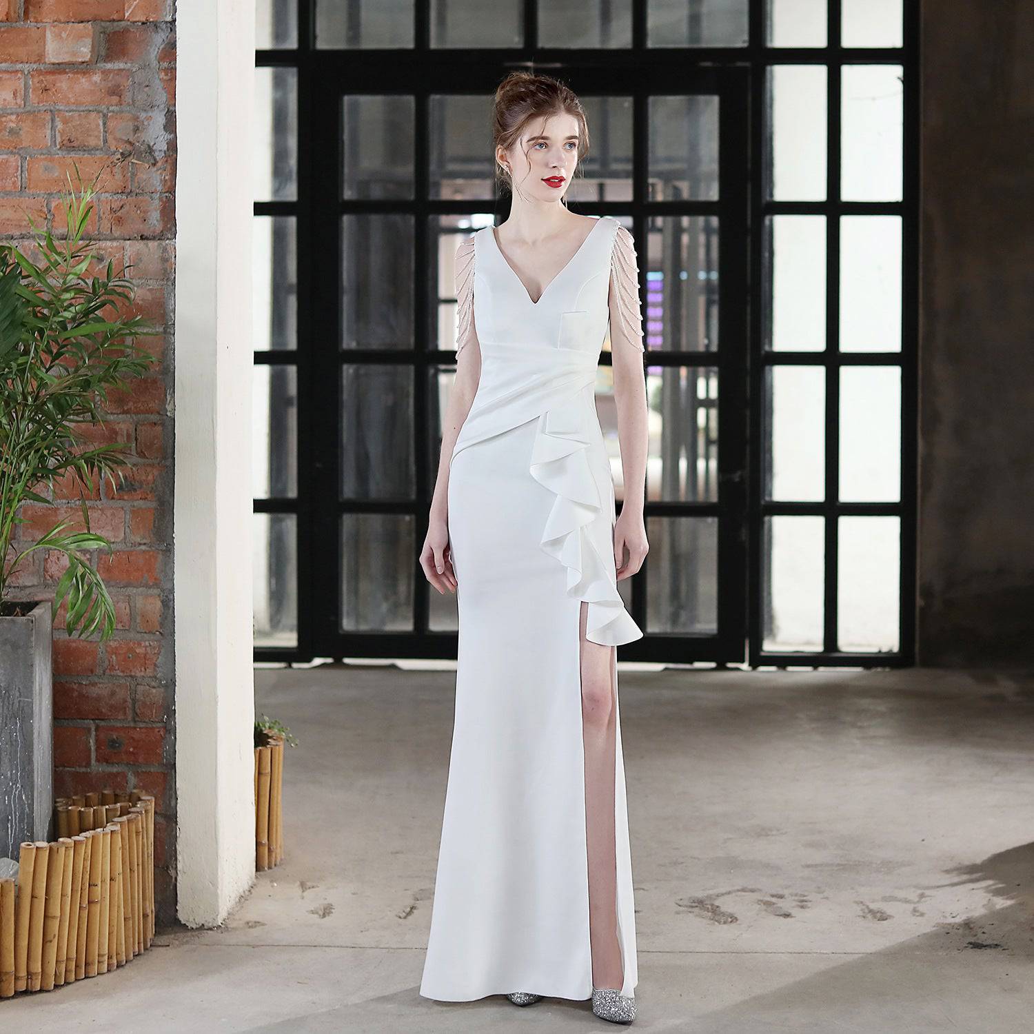 Elegant Slim-Fit Fishtail Wedding Evening Dress with Sling    