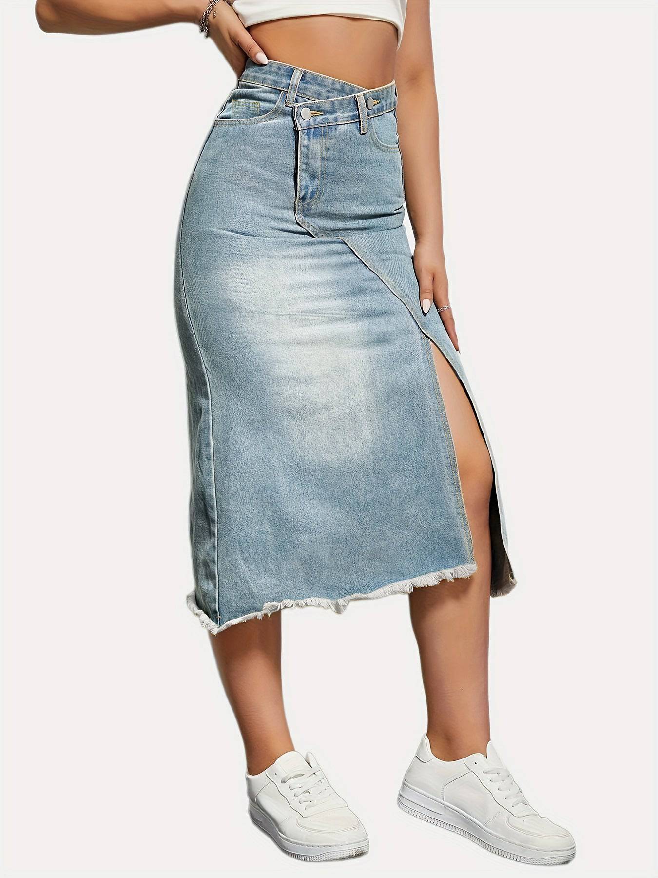 Fashionable Autumn Retro Denim Skirt with Side Slit Stitching    