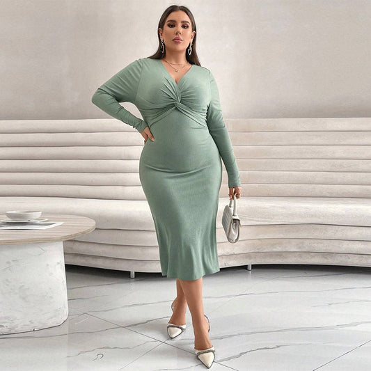 Elegant Plus Size Long Sleeve Fishtail Dress with Cross Collar    