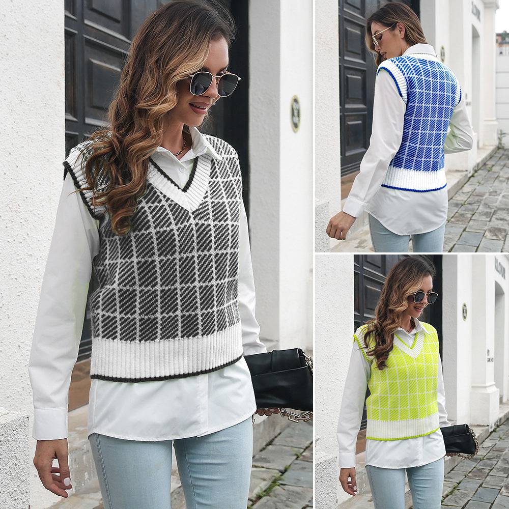 Plaid V-neck Vest Sweater - Versatile Autumn and Winter Knitwear    