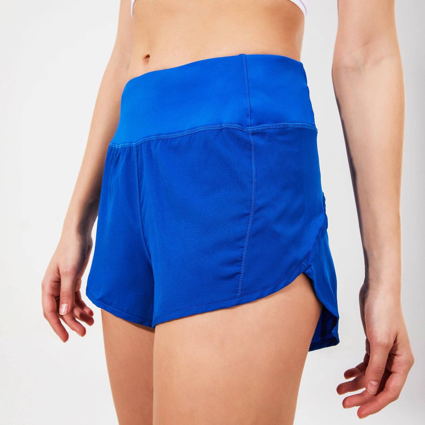 Quick Dry Nylon Split Short Yoga Shorts for Women    