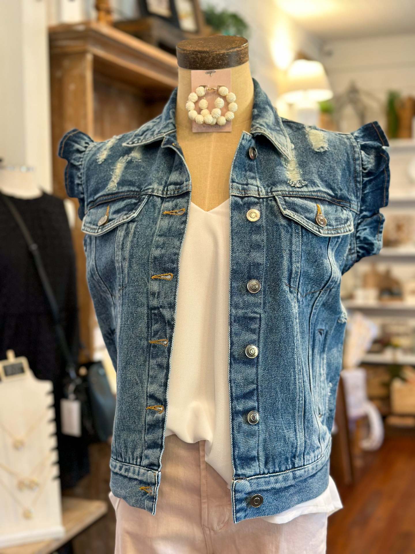 Ladies Ripped Denim Collared Button Flying Sleeves Short Sleeve Jacket    