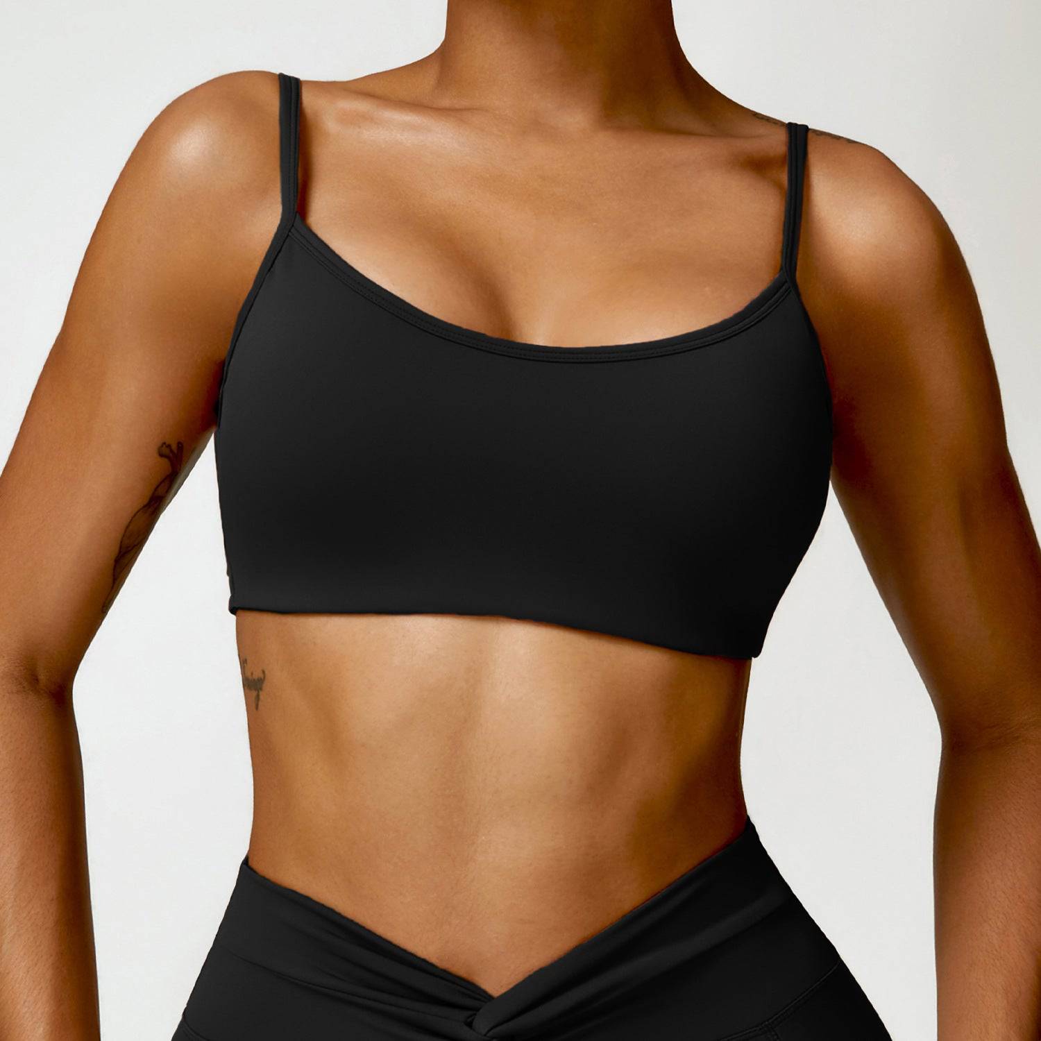 Beautiful Twisted Back Yoga Bra with Push-Up Effect  S Advanced Black 