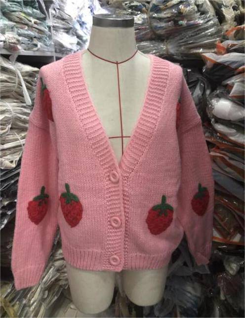 Charming Strawberry Pattern V-Neck Sweater Cardigan  One Size Pink 