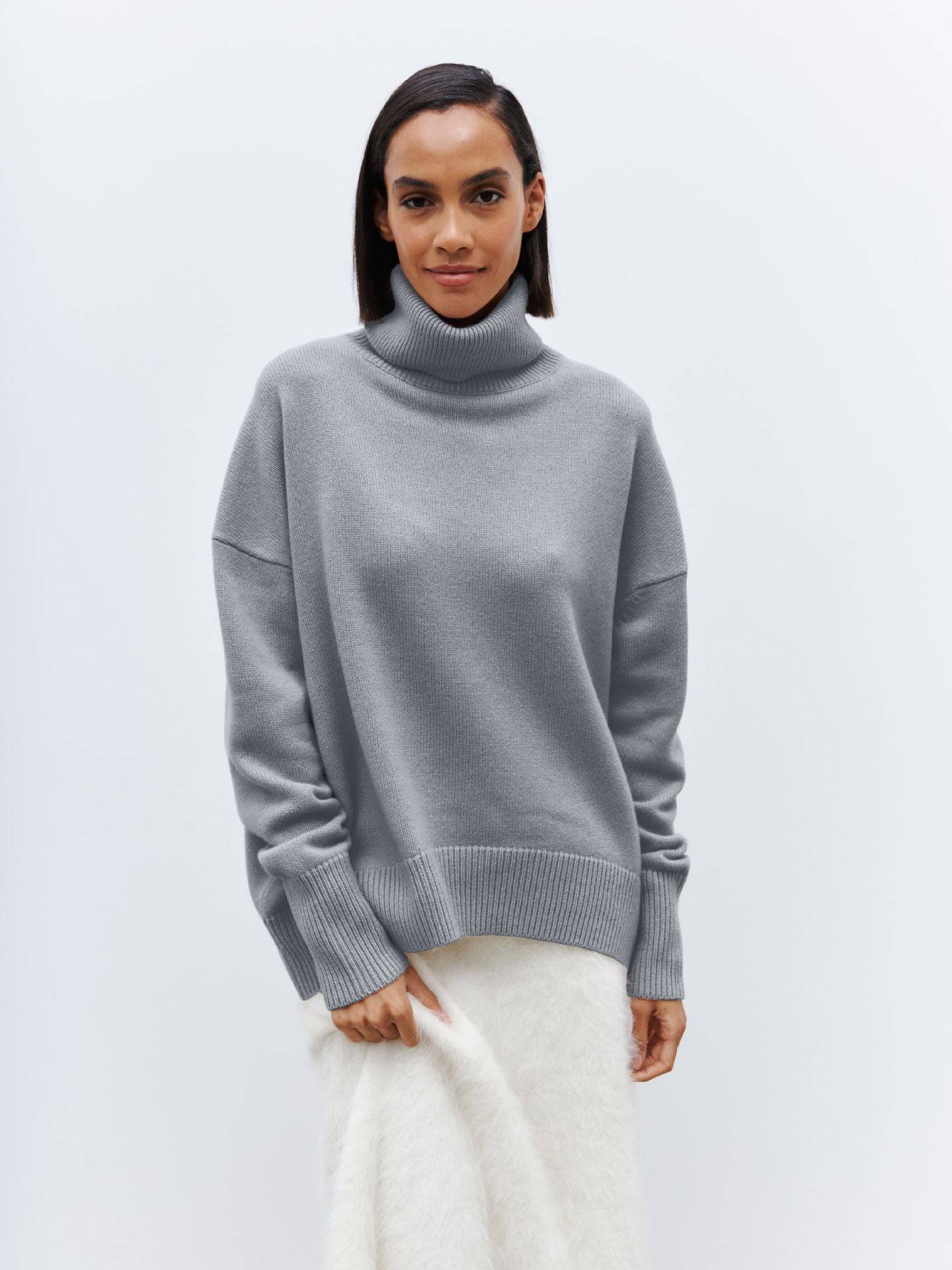 Cozy European-Style Turtleneck Sweater for Women  S Light Gray 