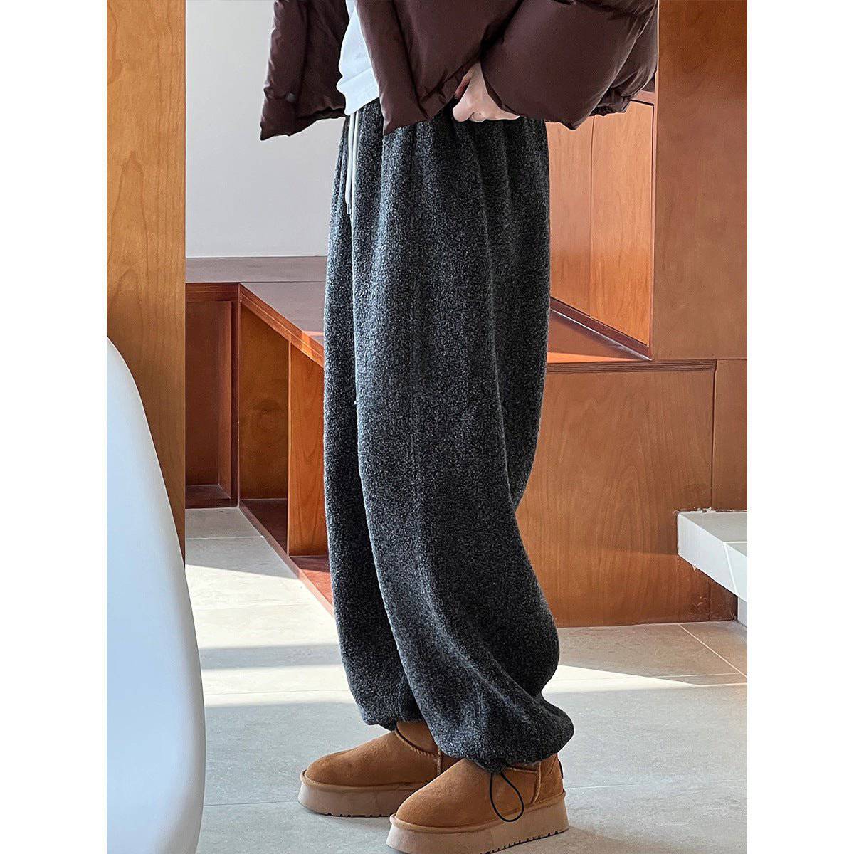 Cozy Lamb Wool-Lined Winter Sweatpants    