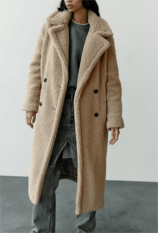 Cozy Style: Women's Thickened Lamb Wool Overcoat for Autumn/Winter    