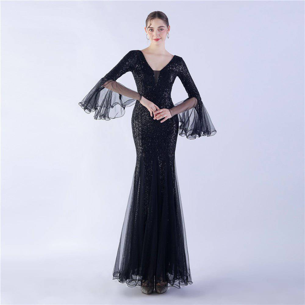 Elegant Fish Silk Evening Dress with Lace, Tulle, and Sequin Detail  S Black 