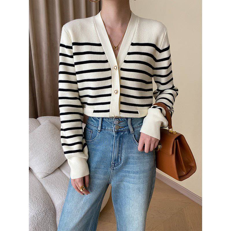 Elegant French Striped V Neck Knitted Cardigan for Early Autumn    