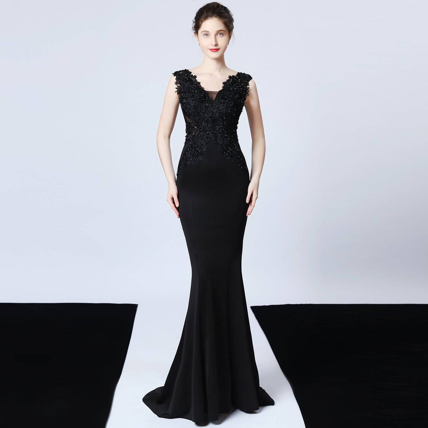 Elegant Handmade Applique Beaded Fishtail Evening Dress  S Black 