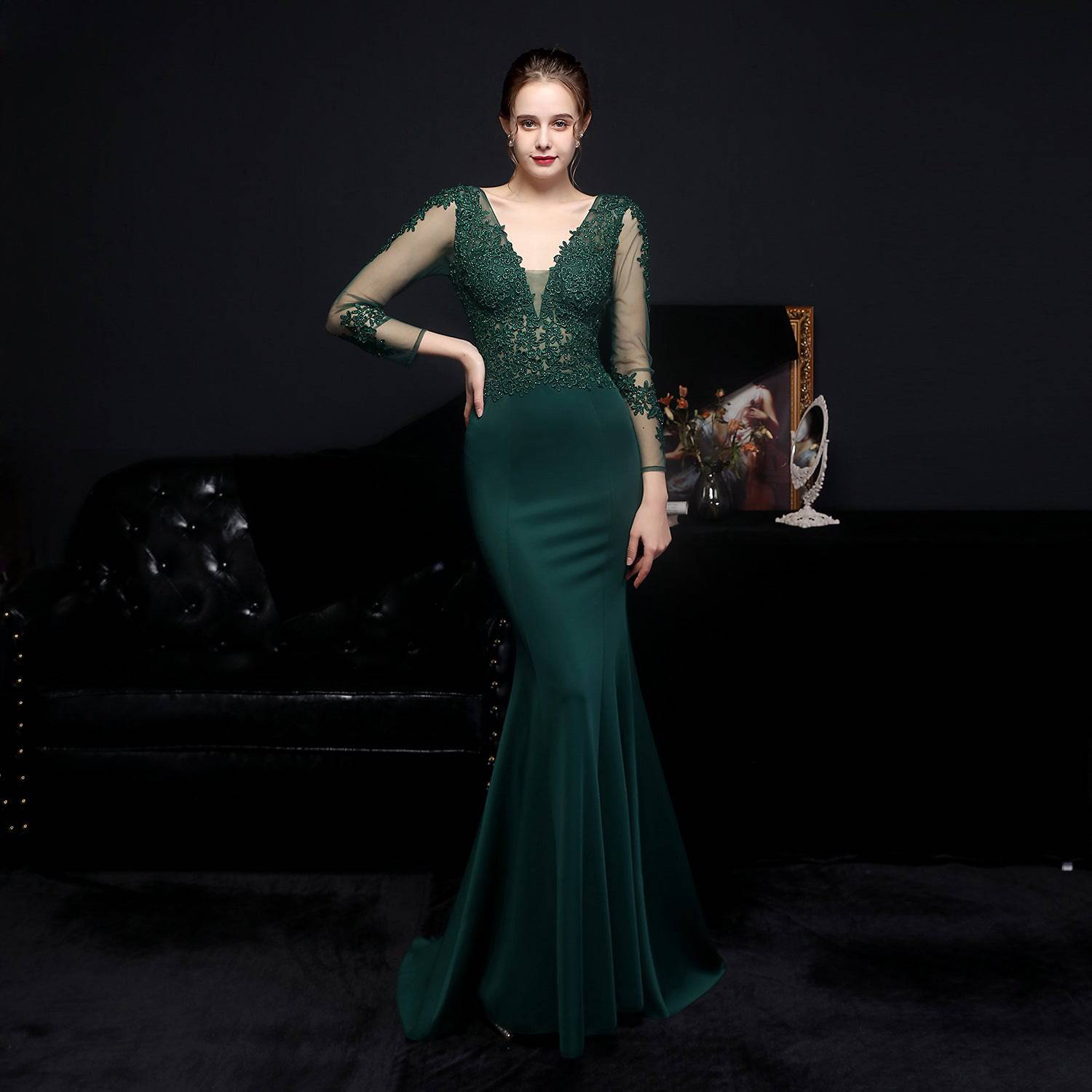 Elegant Lace Diamond Toast Evening Gown with Long Sleeves  S Green 