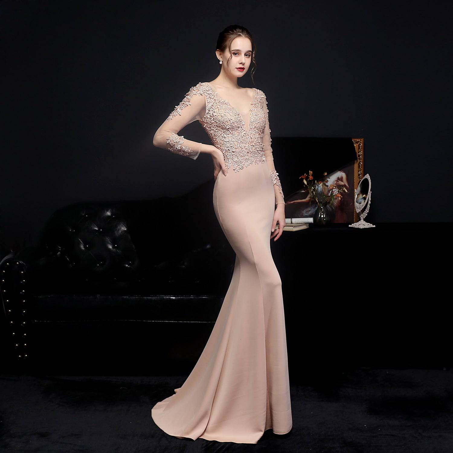 Elegant Lace Diamond Toast Evening Gown with Long Sleeves  S Apricot 