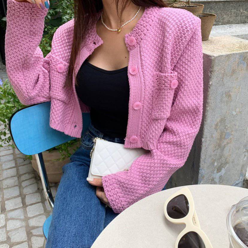 Elegant Round Neck Knit Cardigan with Button Closure and Pockets  One Size Pink 