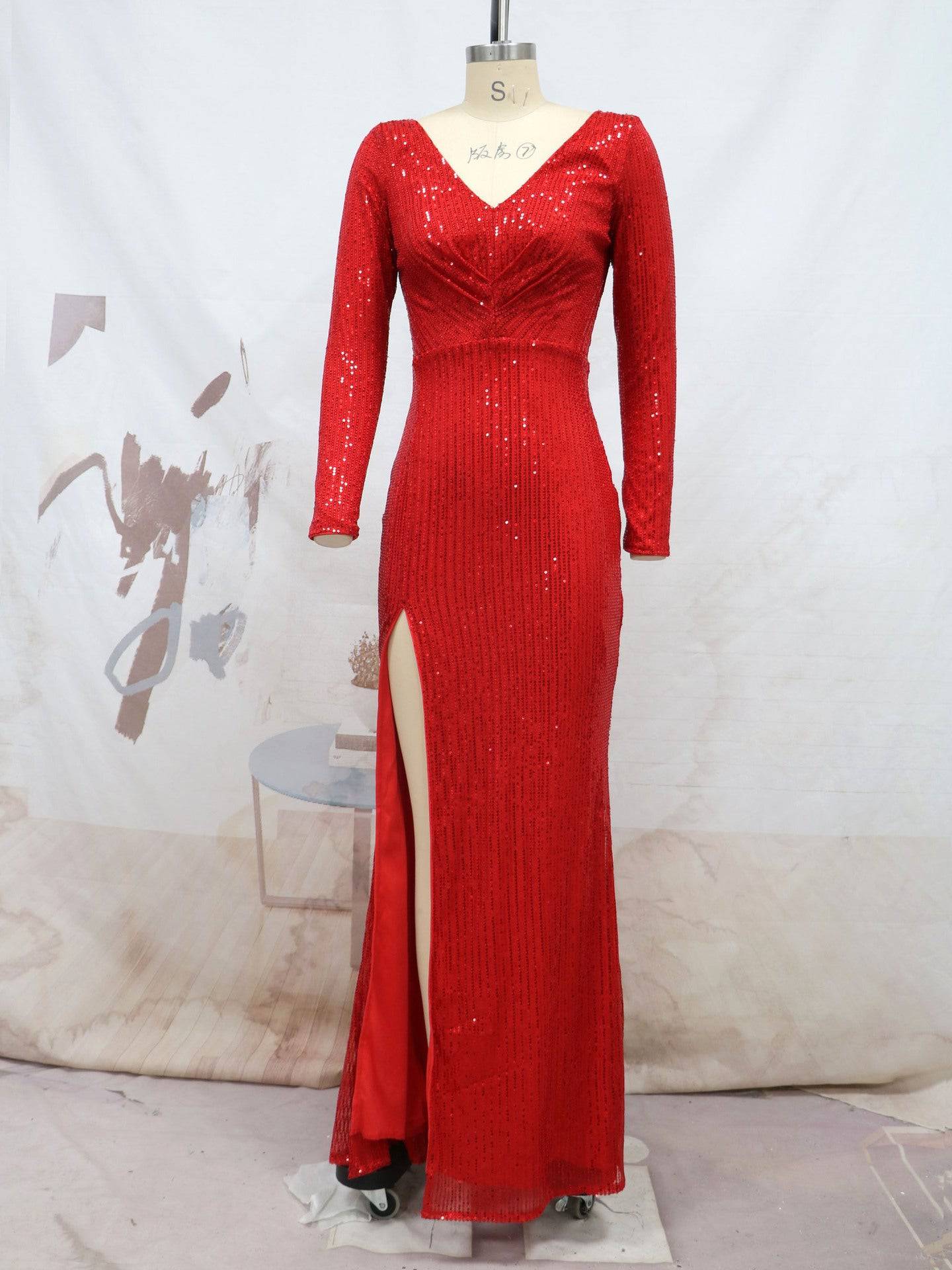 Elegant Sequined V-Neck Maxi Dress for Formal Occasions  S Red 